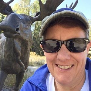 Meet your Posher, Melissa